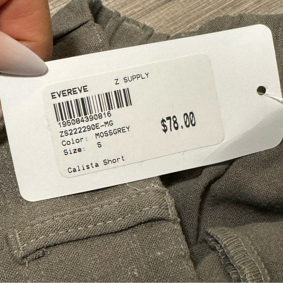 NWT Evereve Z Supply Calista Shorts Moss Grey Small - Picture 6 of 8